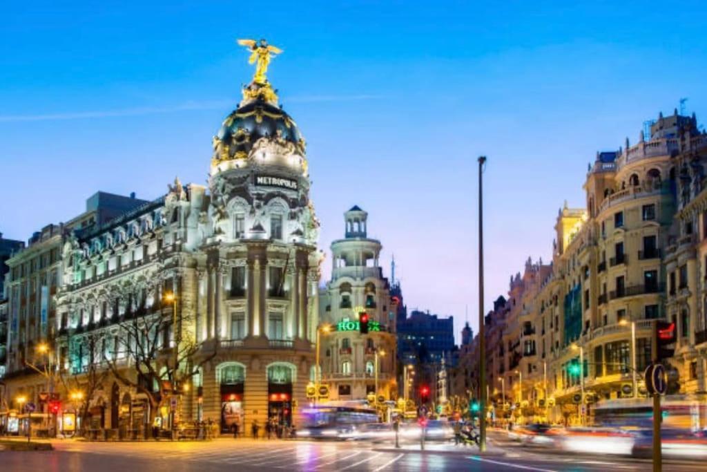 New Quiet Apartment Free Wifi In Gran Via Downtown Madrid Luaran gambar